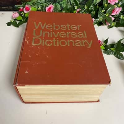 Vintage Webster Universal Dictionary- Unabridged International Edition - Harvey - Read Description