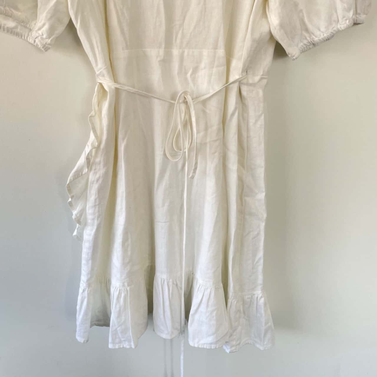 Sportsgirl White Linen Wrap Mini Dress Plus Size 16 / XXL (s)
