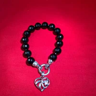  Kagi Jet Black Agate Women's Beaded Bracelet with Filigree Heart Charm 
