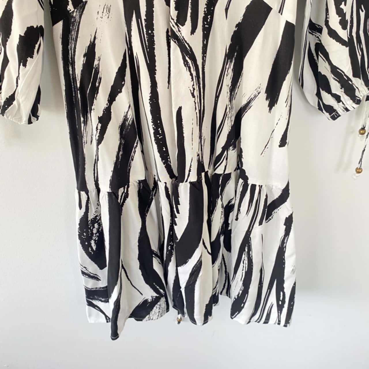 Black and White Sleeveless Mini Dress for Women - Iris