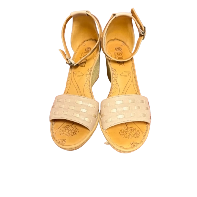  Tsonga Womens  Size 40 Sandals Beige 
