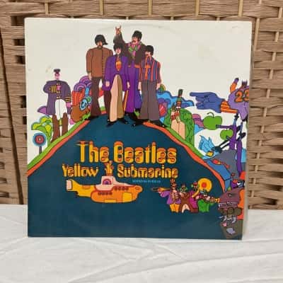 Vintage The Beatles Yellow Submarine Nothing Is Real Vinyl LP Record Album Soundtrack Collectable Band Merchandise 