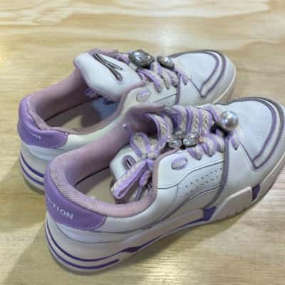 The Last Redemption Womens Shoes Size 4 Purple / White 