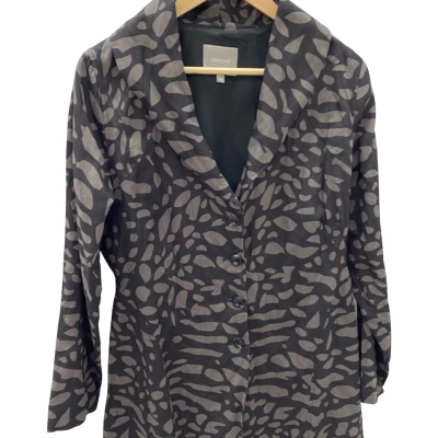 Yarra Trail Womens  Size 12 Black  / Khaki jacket