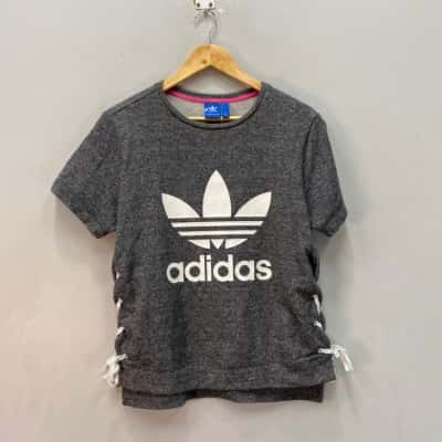 Adidas Womens  Size 6 Short Sleeve Top Grey 
