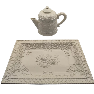 Royal Albert Old Country Roses tea pot & serving tray 