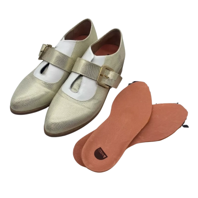 Bared  Womens  Size 38 Loafers 