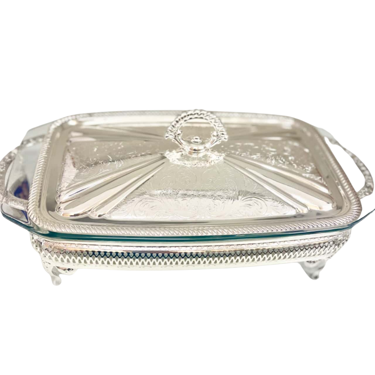 Vintage Queen Anne tablewarePyrex glass serving dish BNWT