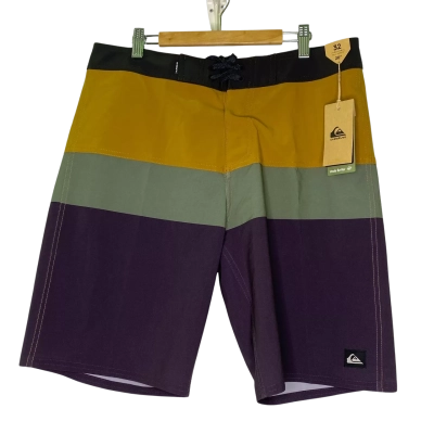 Quicksilver Mens Size 32  Boardshorts Black  / Brown / Green / Purple 