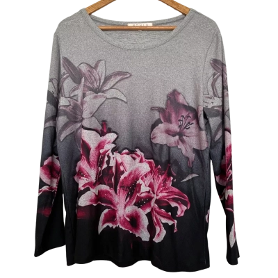 Noni B Size L Grey / Pink / Red Long Sleeve Top