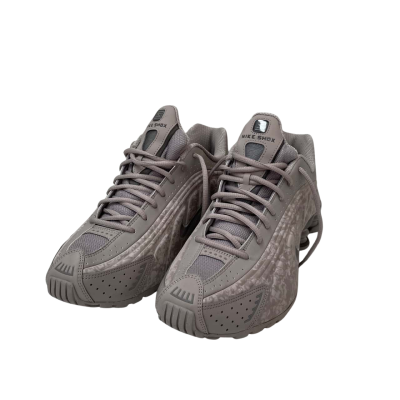  Nike Women’s Shox R4 Runners - Flat Pewter - Size US11