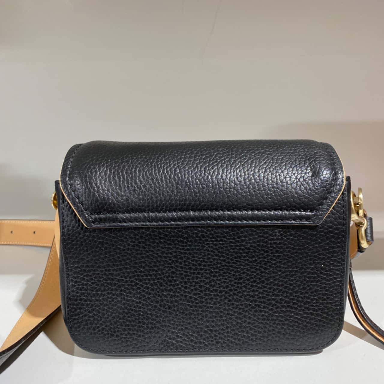 Mimco Womens Cross Body Bag Beige / Black