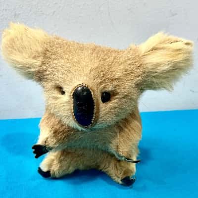 Vintage Collectable Small Koala Bear- collectors delight