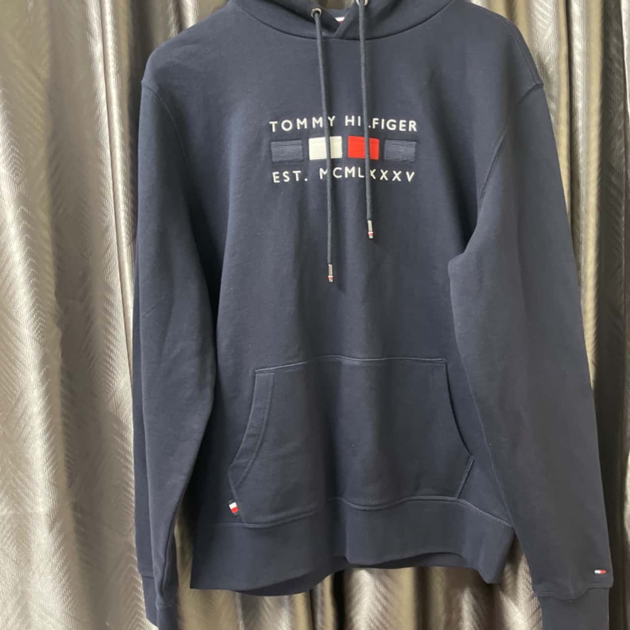 Tommy Hilfiger Men's Navy Blue Hoodie Jumper Size L(s)