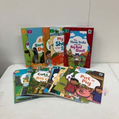 Assorted Kids Rhino Readers Books