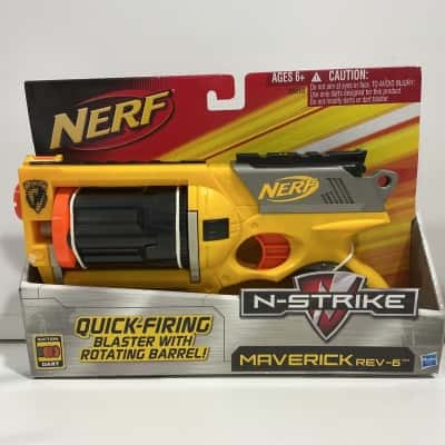 Hasbro nerf N-Strike maverick REV-6 revolver toy