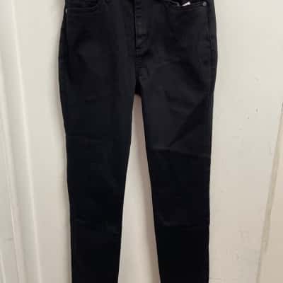 Sportscraft Womens  NWT Size 6 Slim Fit Jeans Black  