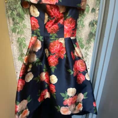 Chi Chi London Women's  Size 12 Blue / Floral Dress