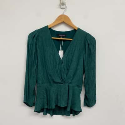 Forever New Green Avery Tuck Blouse Long Sleeve Top Size 6 