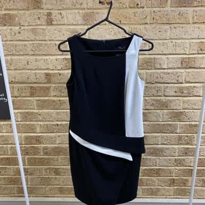 Cue Womens black and white dress Size 8 