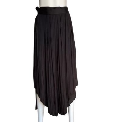 Country Road Pleated Black Wrap Skirt Size 8