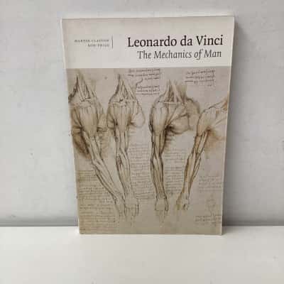 Leonardo da Vinci: The Mechanics of Man book