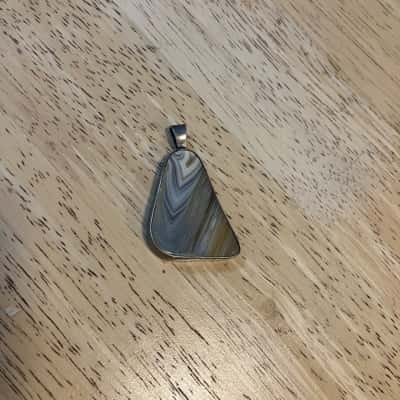 Large Banded Agate Pendant - Silver tone setting