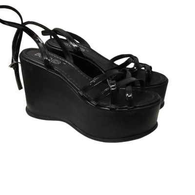  Womens Size 40 Platforms Black Sandal 