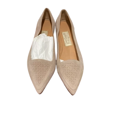 Salvatore Ferragamo Womens  Size 7.5 Beige 