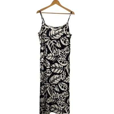 You + All Womens  Size 18 Shoestring Strap Dress Black  / White 