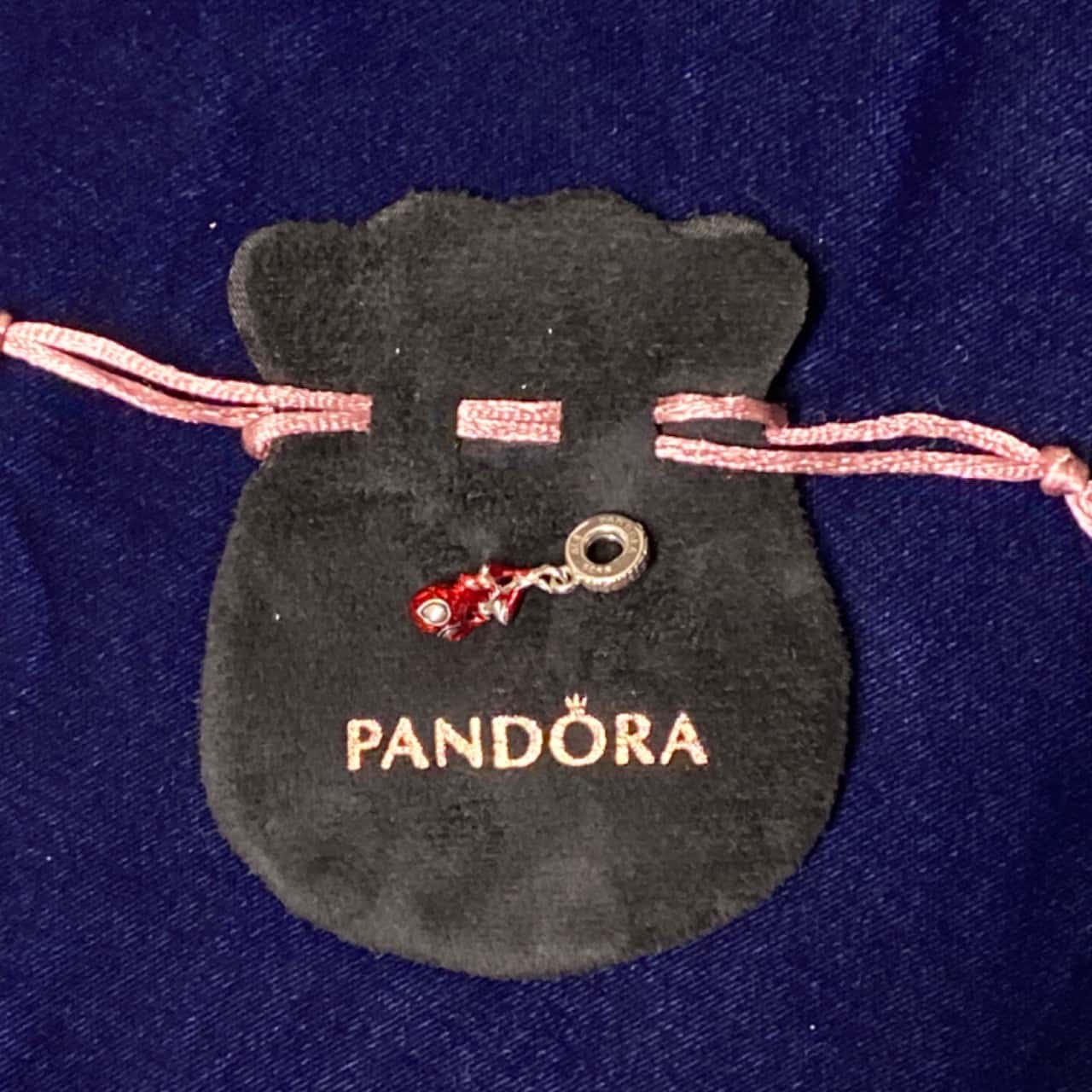 PANDORA Marvel Hanging Spider-man Dangle Charm 792323C01(s)