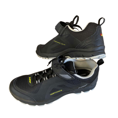  Mens  Size 12 Trainers Black  / Green / Grey 