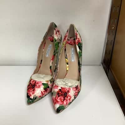 Tony Bianco Womens  Size 9 Floral shoes (a)