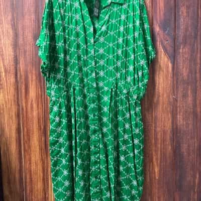 Autograph Size 24 Green / White dress new 