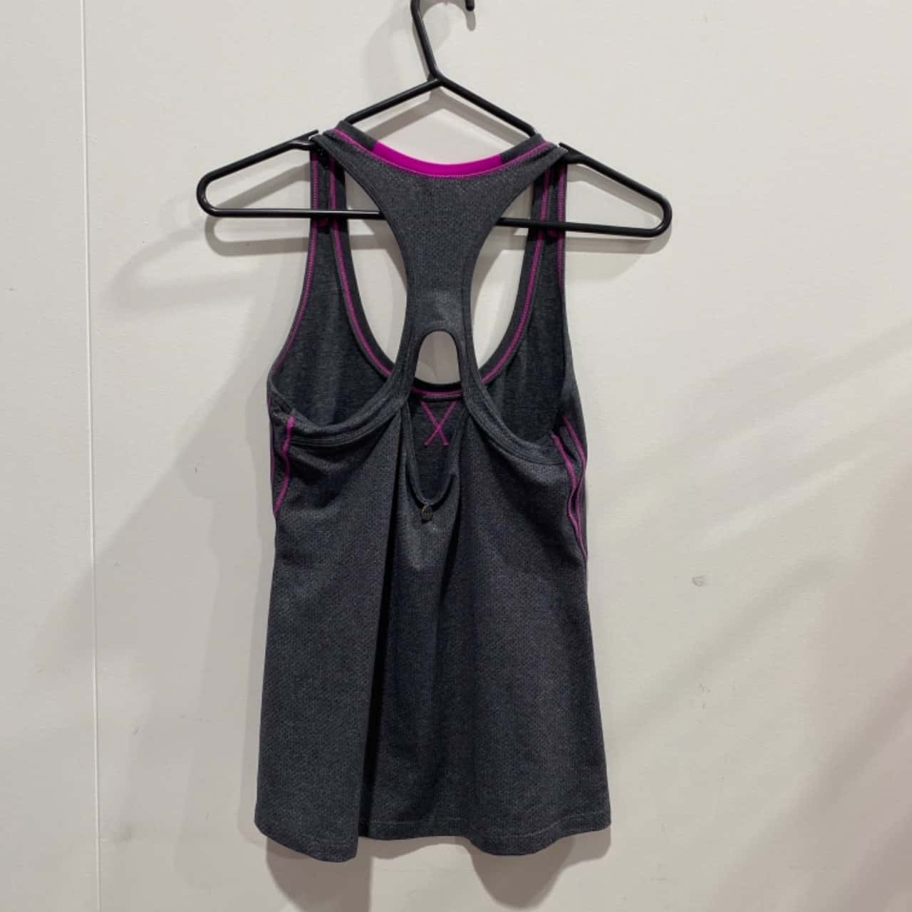 Lorna Jane Grey Athletic Top With Pink Stitching Size M