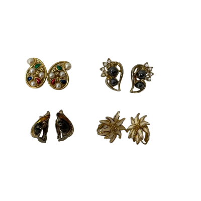  Various Vintage 4Pcs Clip on Earrings 