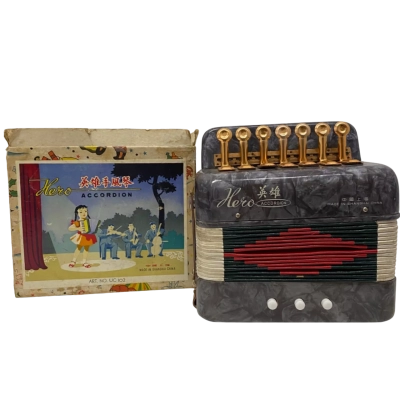Vintage Hero Brand Toy Accordion Model UC-102