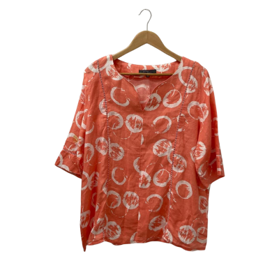 Yarra Trail Womens  Size 18 3/4 Sleeve Top Coral / White 
