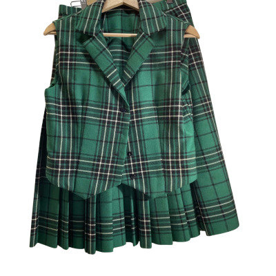Green/Black (O’Neill of Dublin) Tartan. Size 12  