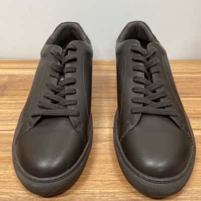 Country Road Black Leather Lace Up Sneakers Size 46