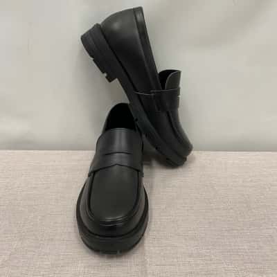 Grosby Women's Leather Work Shoes Size 8 Black  