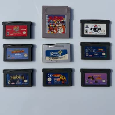 9 Original Nintendo Game Boy / Game Boy A Bundle 