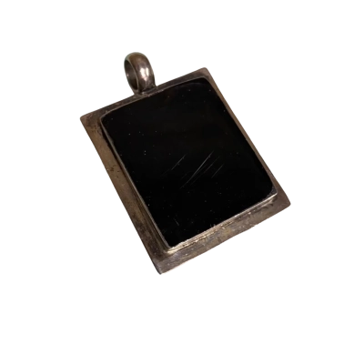  Stirling Silver Black Stone Pendant 