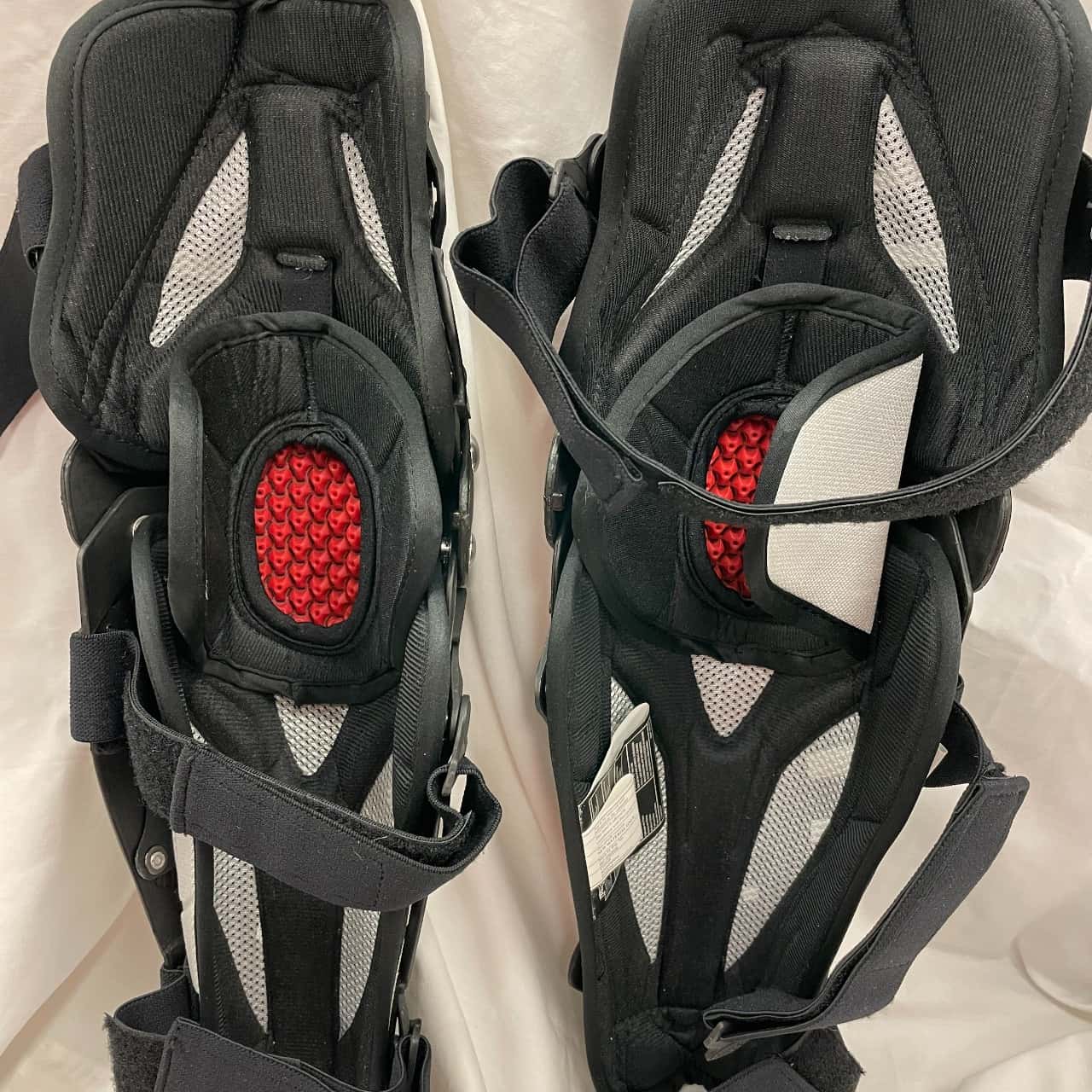 Fox Titan Pro Knee/Shin Guard Black One Size(s)