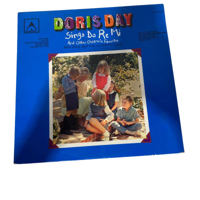 Doris day sings do re mi and other children’s favourites with Jonny Joyce and his children chorus