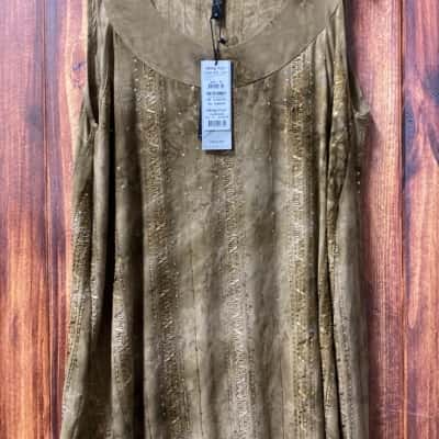 Taking Shape   Size M Brown  new 