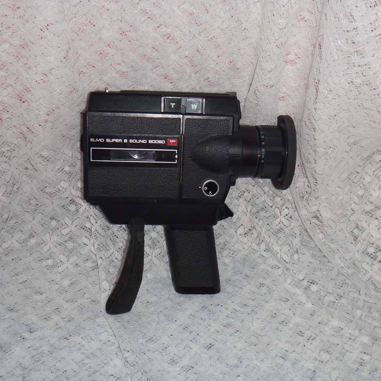 ELMO SUPER 8SOUND 6000AF ELMO Super 8 Sound 6000 AF 1979 vintage