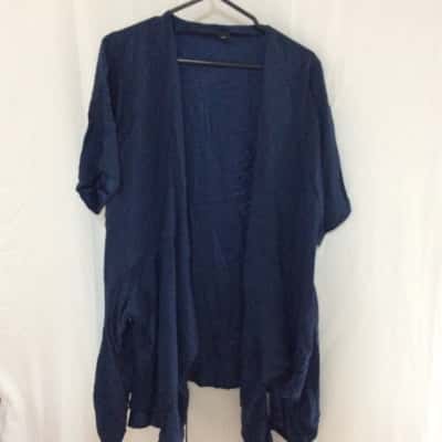 Gary Bigeni Womens  Size 4 Long Sleeve Top Blue 