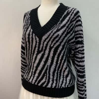Sass & Bide Womens  Size S Jumper Black  / Metallic Silver 