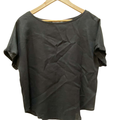  Womens  Size 12 Short Sleeve Shirt Black  